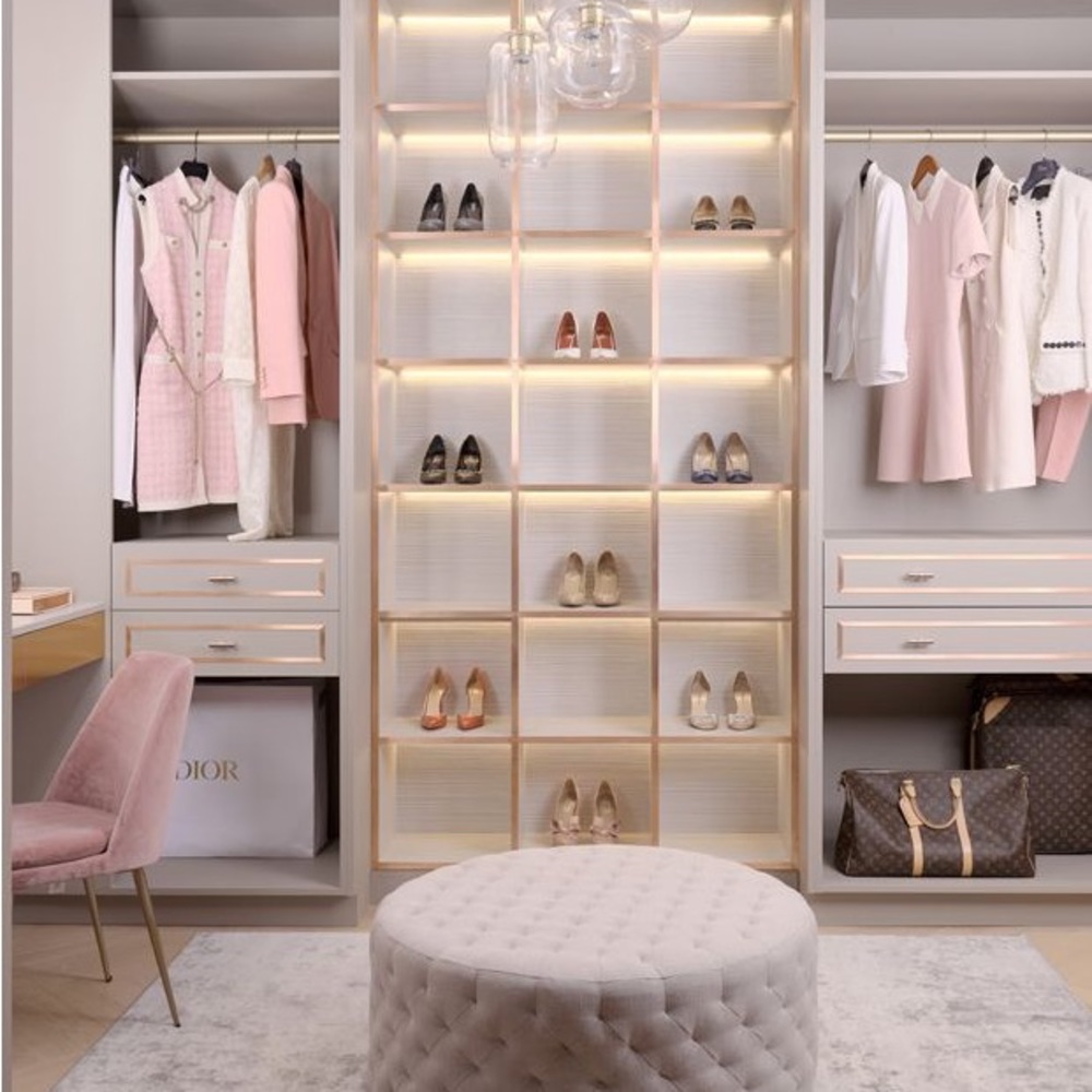 CLOSET CLEAR OUT! EVERYTHING MUST GO 🤍